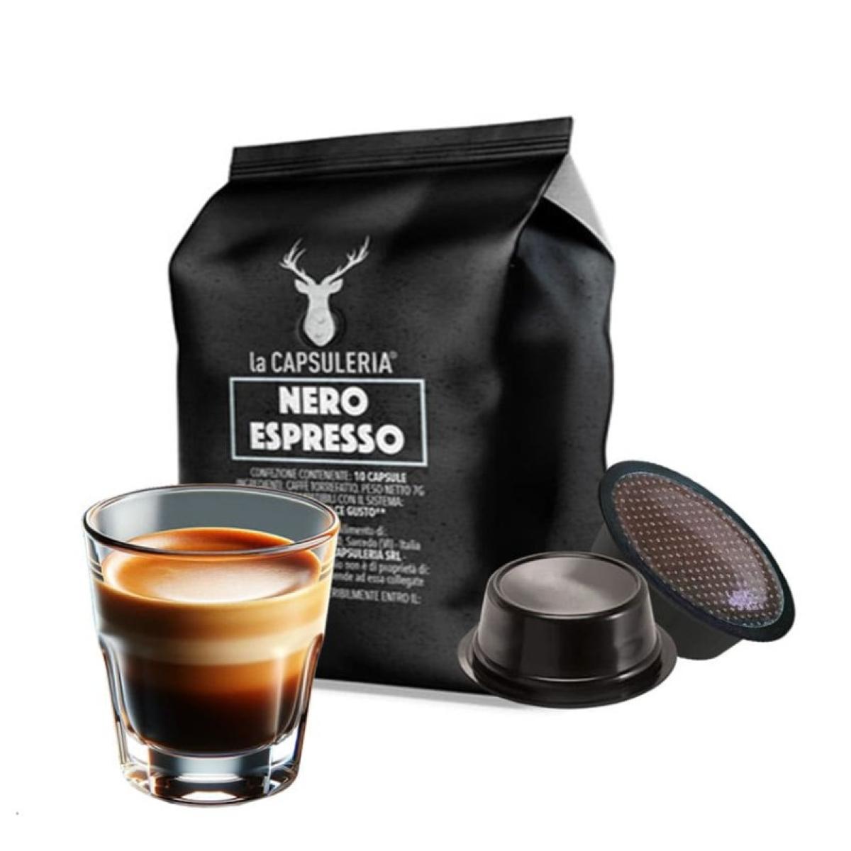 Nero espresso kavos kapsulės ir puodelis kavos